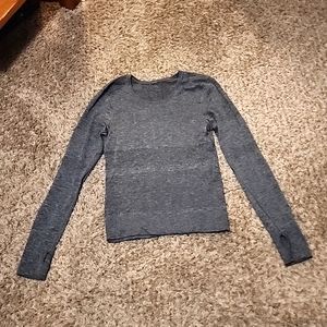 Lululemon Athletic Gray Top